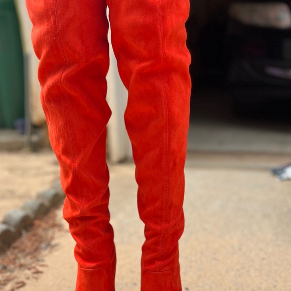 Chic Orange Over-the-Knee Boots - Picture 2 of 5